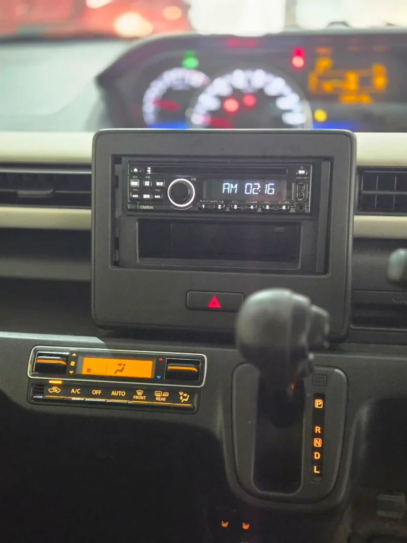 
								Suzuki Wagon R Hybrid 2019 full									