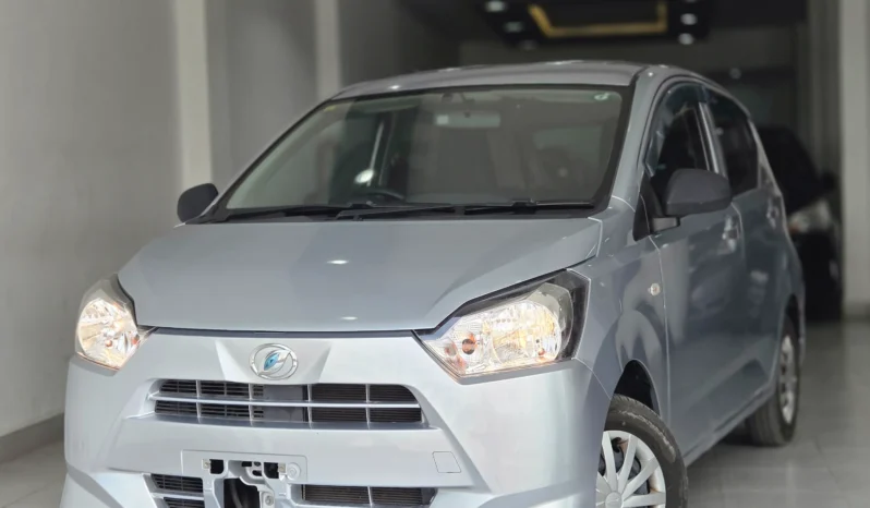 
								Daihatsu Mira e:S 2018 full									