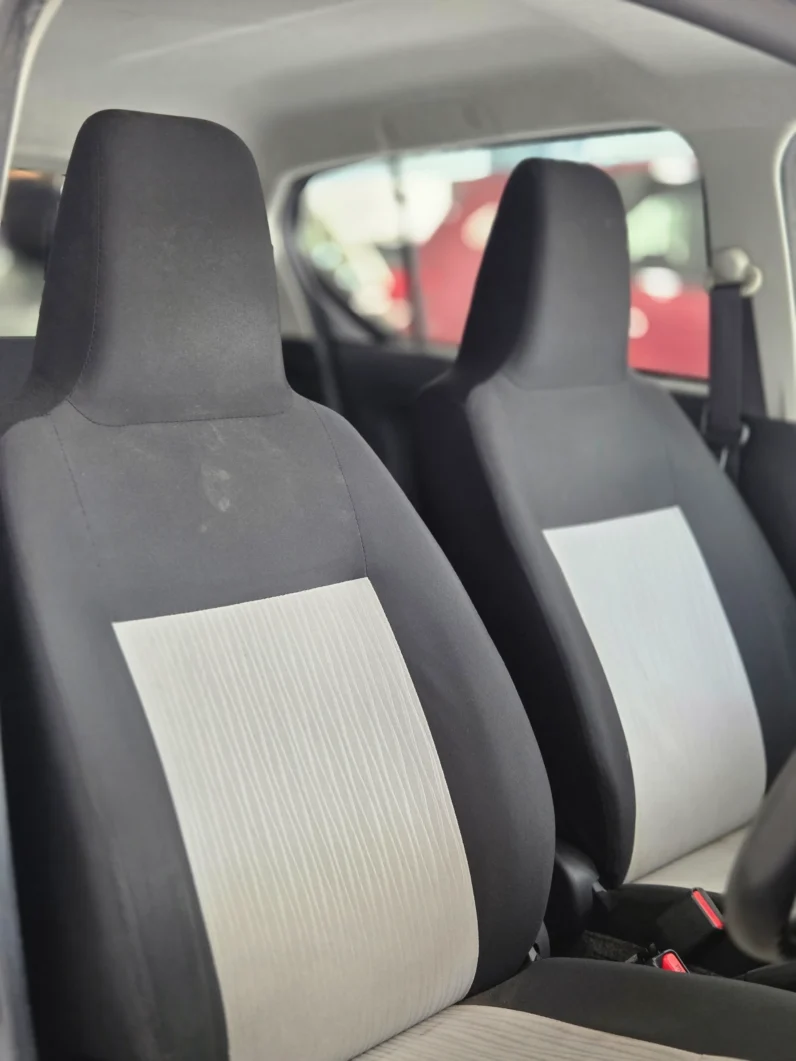 
								Daihatsu Mira e:S 2018 full									