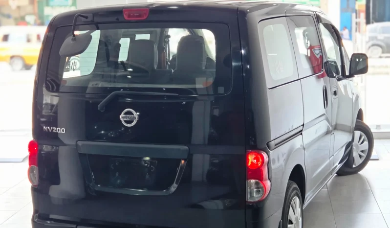 
								Nissan NV200 2018 full									