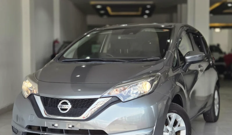 
								Nissan Note 2018 full									