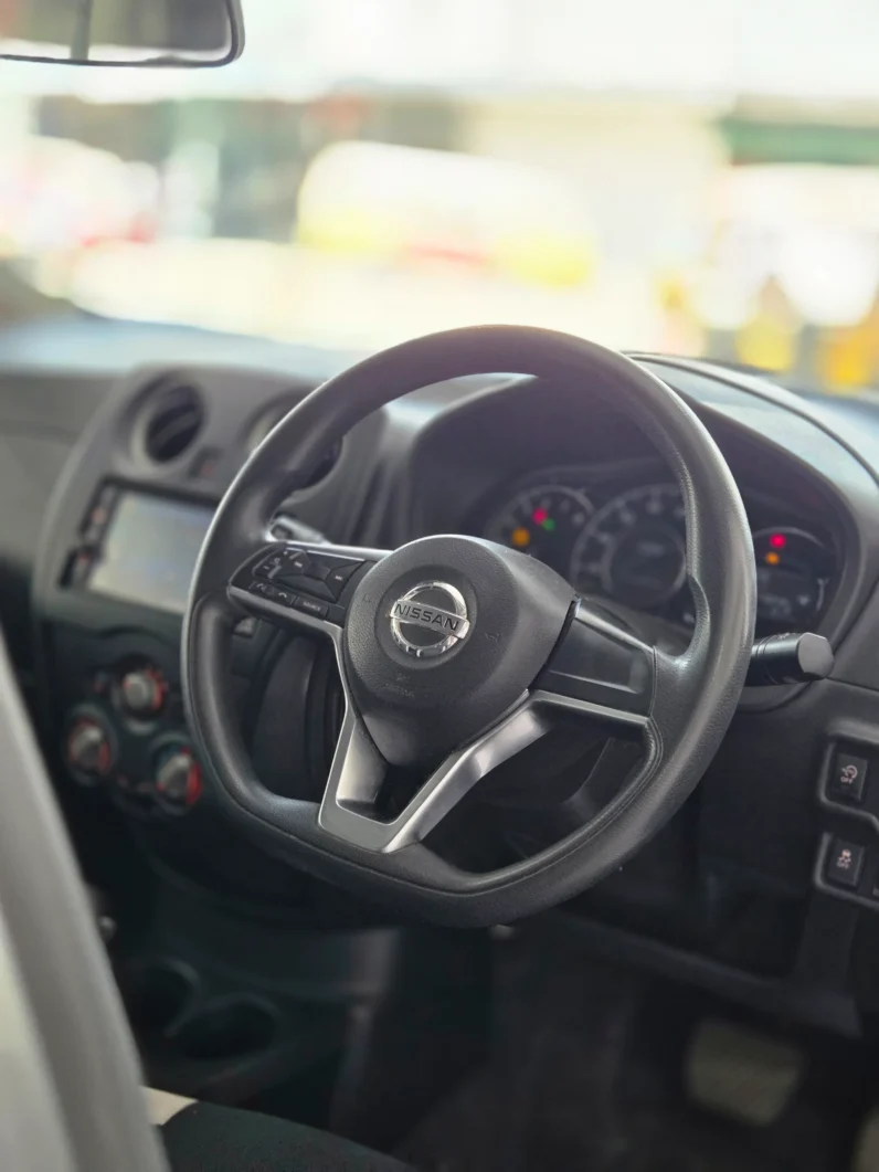 
								Nissan Note 2018 full									