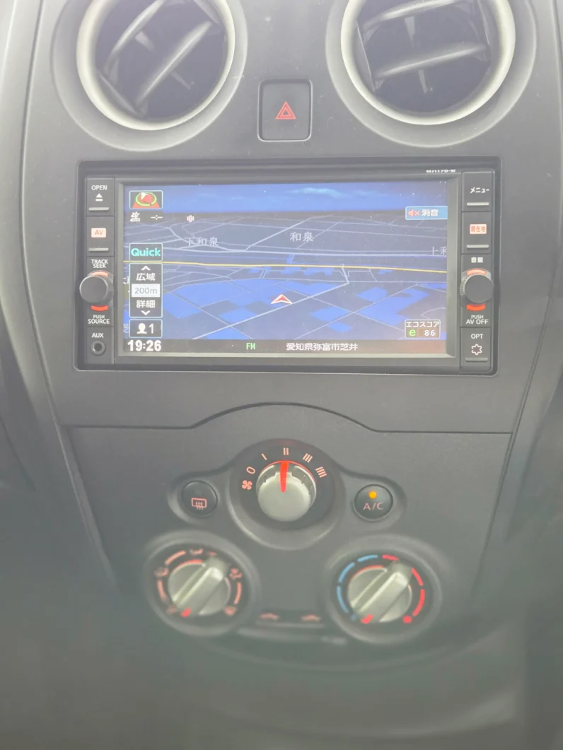 
								Nissan Note 2018 full									