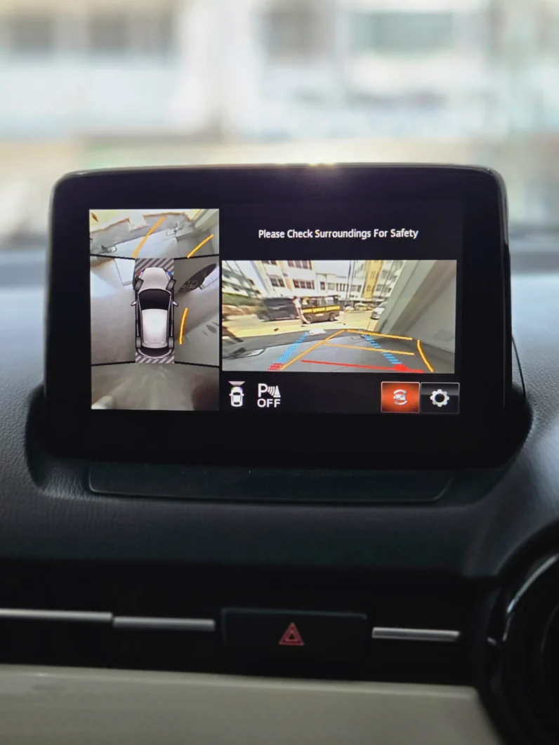 
								Mazda Demio 2018 XD Touring Nobel Crimson Package full									