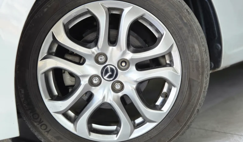 
								Mazda Demio 2018 XD Touring Nobel Crimson Package full									