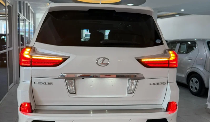 
								Lexus LX-570 2016 full									
