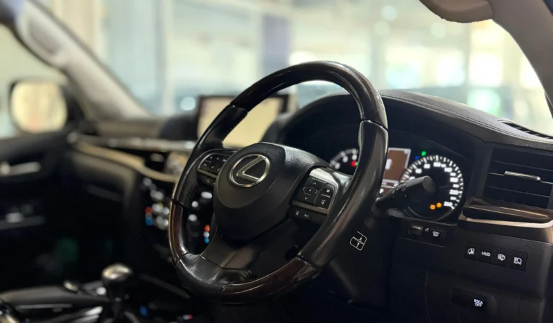 
								Lexus LX-570 2016 full									