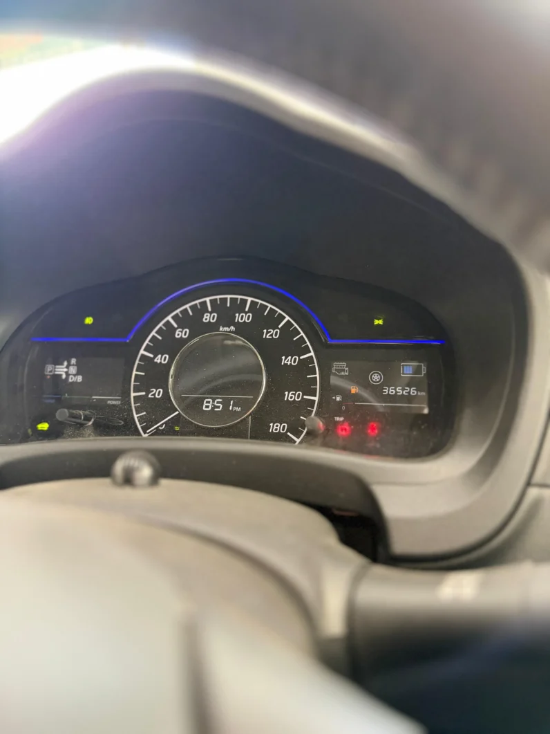 
								Nissan Note E-Power Medalist 2018 full									