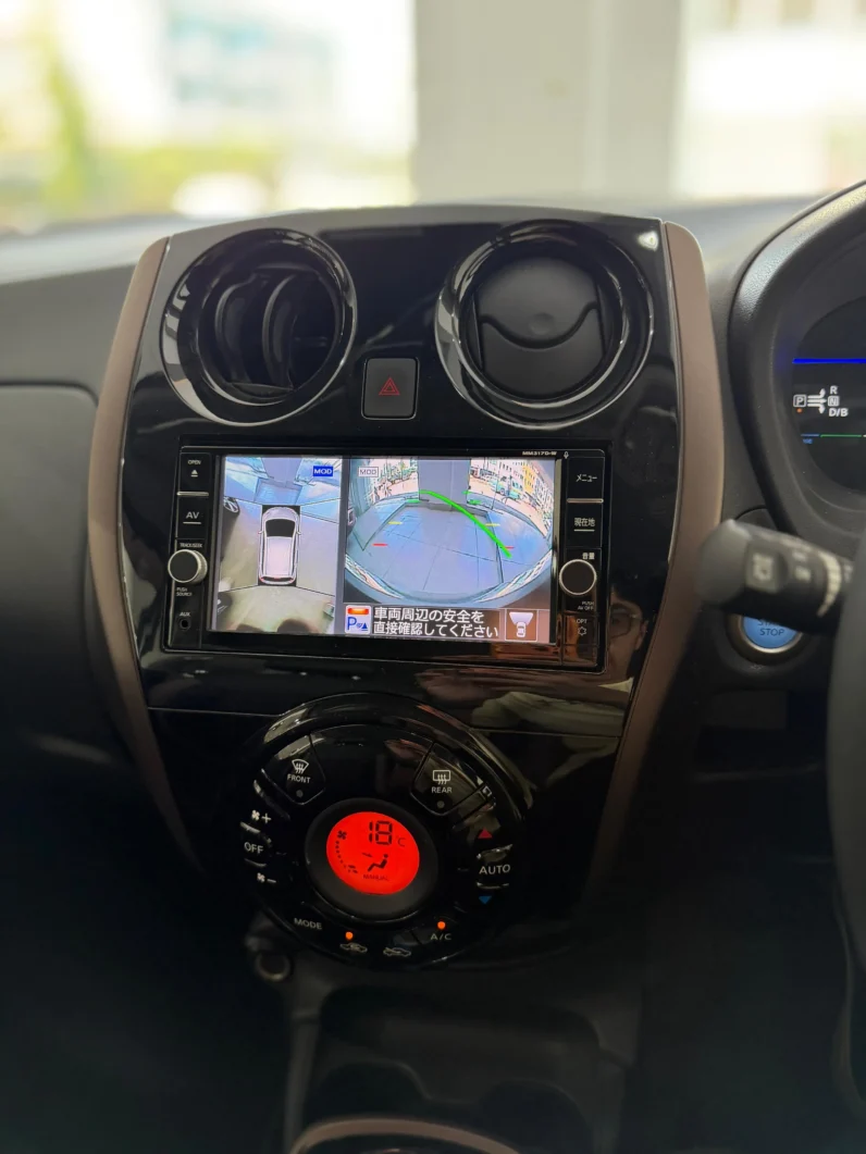 
								Nissan Note E-Power Medalist 2018 full									