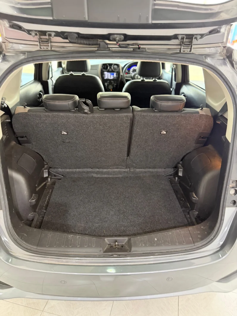 
								Nissan Note E-Power Medalist 2018 full									