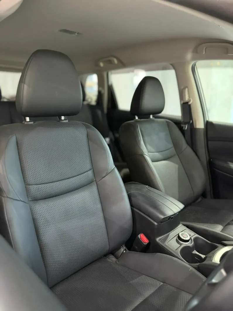 
								Nissan X-Trail Hybrid 2018 4WD full									