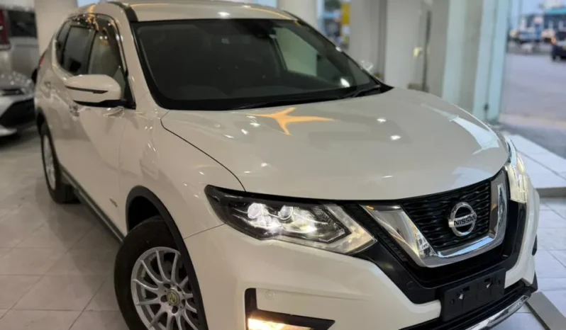 
								Nissan X-Trail Hybrid 2018 4WD full									