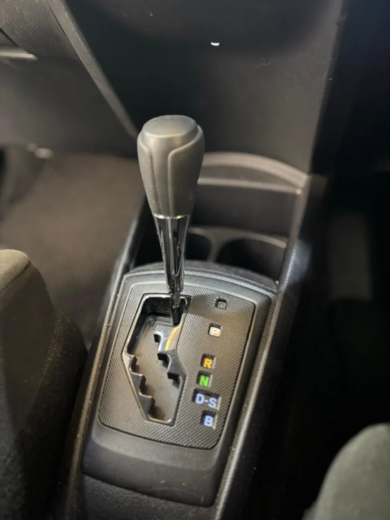 
								Toyota Corolla Axio 2018 Non-Hybrid full									