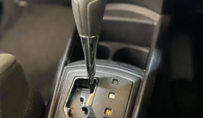 
								Toyota Corolla Axio 2018 Non-Hybrid full									