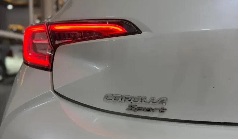 
								Toyota Corolla Sports Hybrid 2018 full									