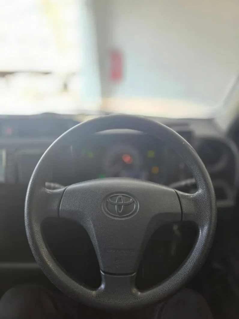 
								Toyota Probox Hybrid 2020 GL full									