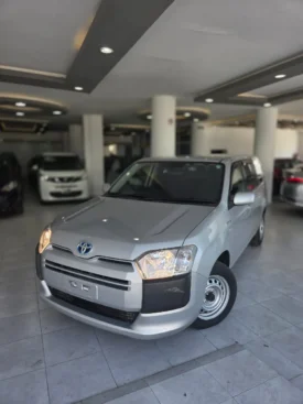 Toyota Probox Hybrid 2020 GL