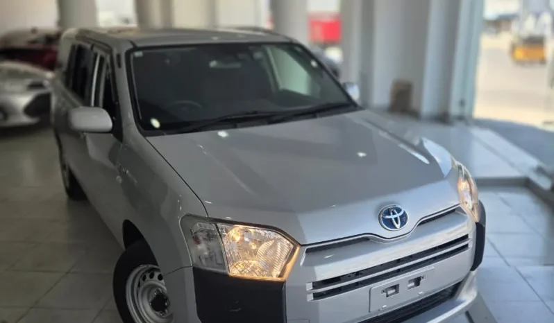 
								Toyota Probox Hybrid 2020 GL full									