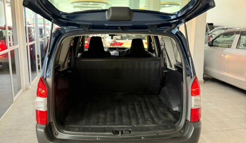 
								Toyota Succeed Hybrid 2019 full									