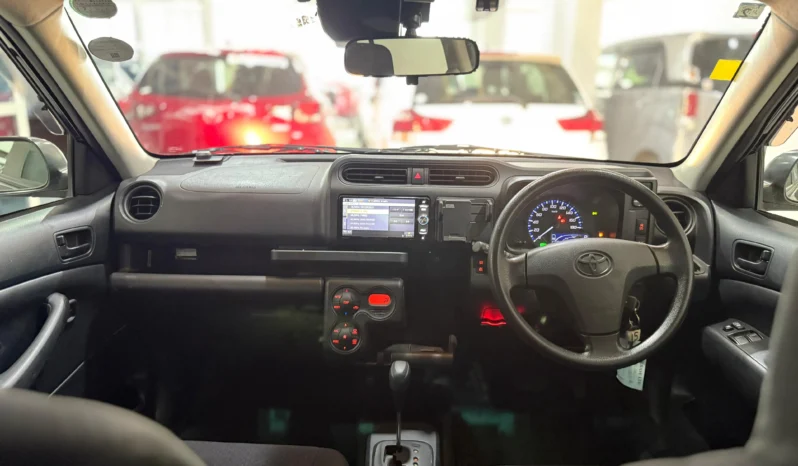 
								Toyota Succeed Hybrid 2019 full									