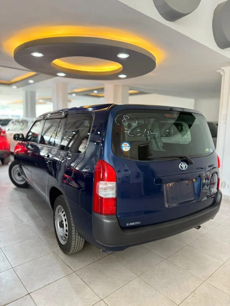 
								Toyota Succeed Hybrid 2019 full									