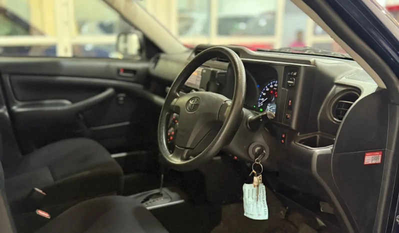 
								Toyota Succeed Hybrid 2019 full									