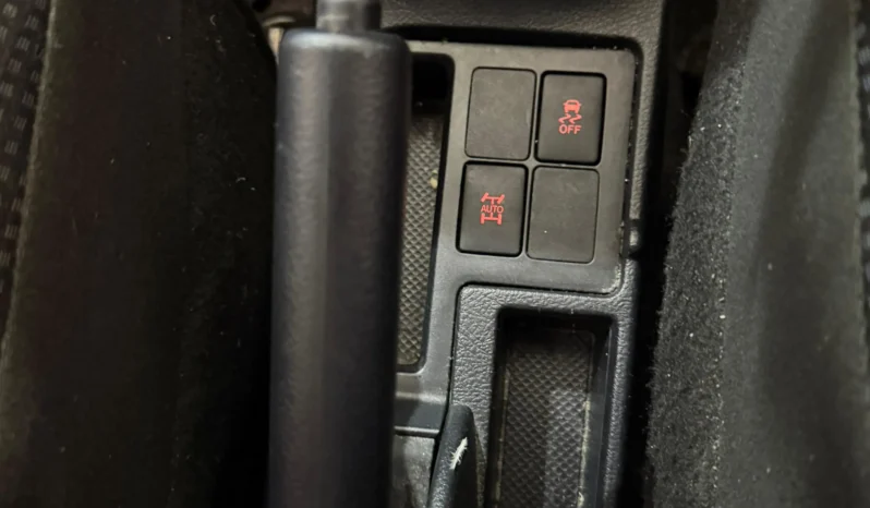 
								Toyota Vitz 2018 1300cc full									