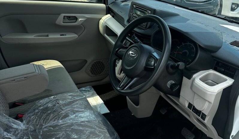 
								Daihatsu Move 2020 full									