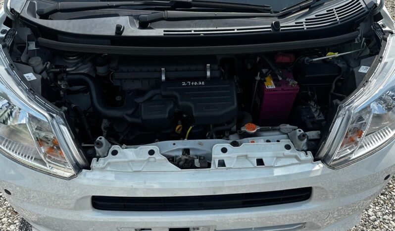 
								Daihatsu Move 2020 full									