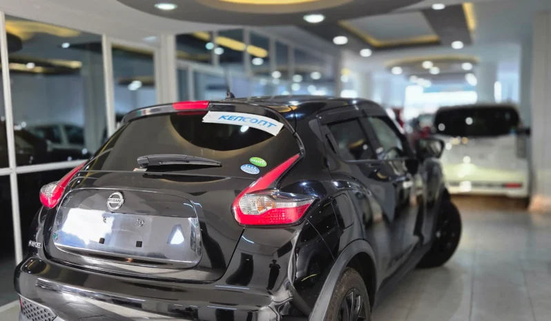 
								Nissan Juke 2018 15RX V SEL full									