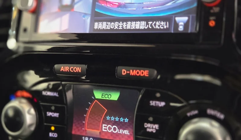 
								Nissan Juke 2018 15RX V SEL full									