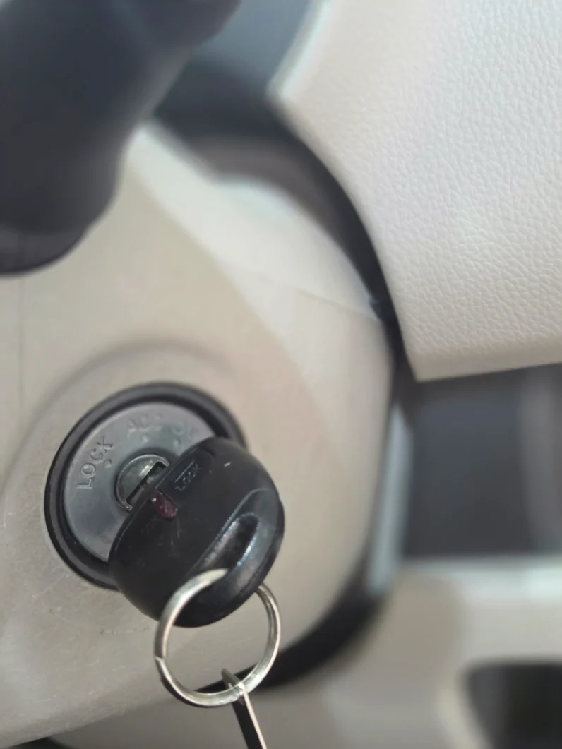 
								Mitsubishi EK Wagon 2018 full									