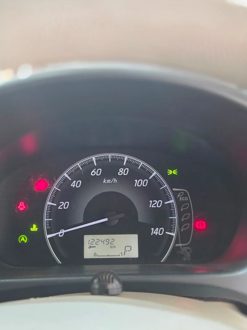 
								Mitsubishi EK Wagon 2018 full									