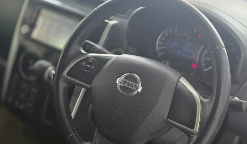 
								Nissan Dayz Highway Star 2018 full									