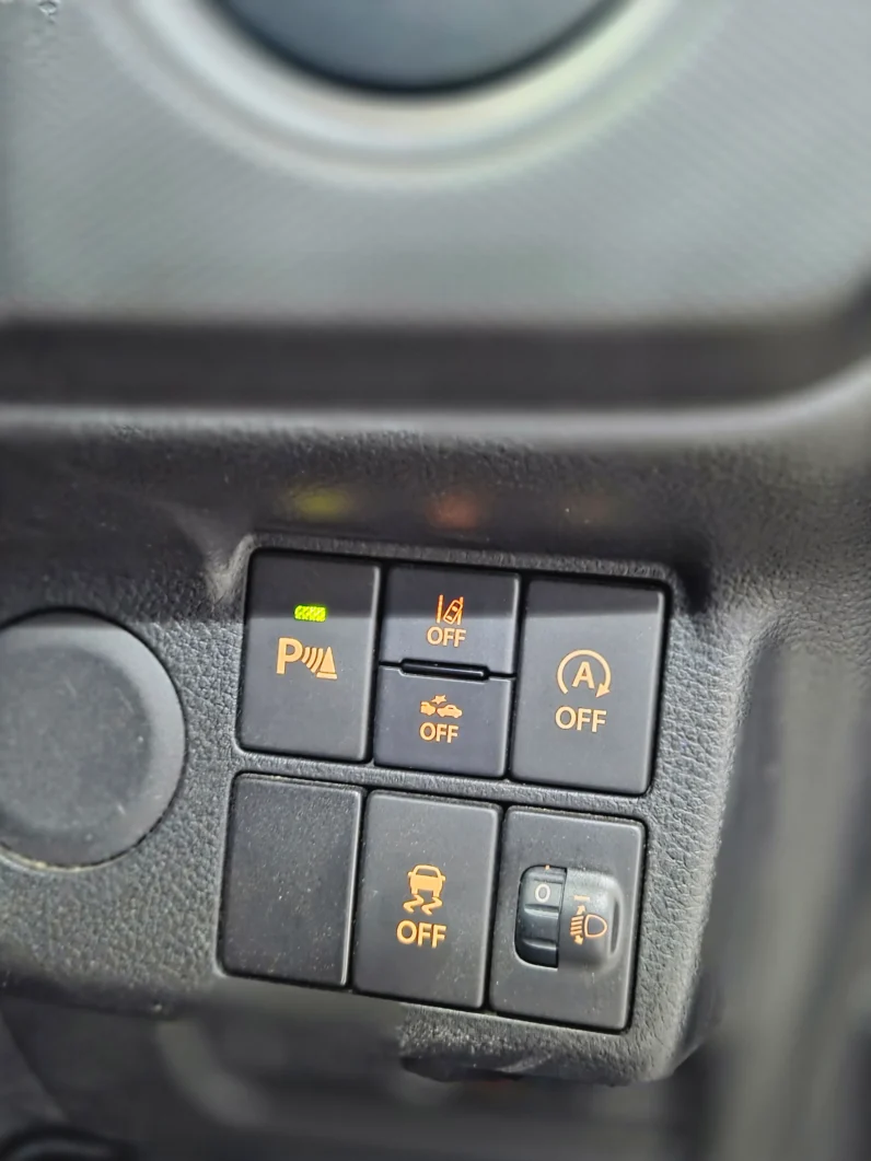 
								Suzuki Alto 2019 Ene-Charge Turbo full									