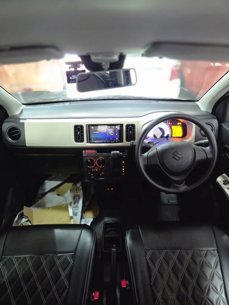 
								Suzuki Alto 2019 Ene-Charge Turbo full									