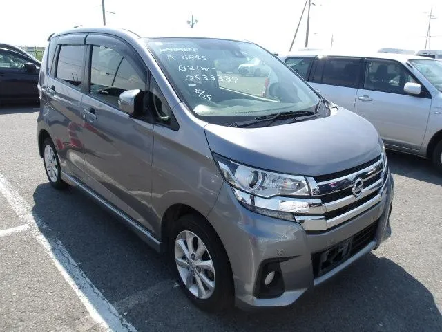 Nissan Dayz Highway Star 2019 gray color with alloy rims, 360 camera, fog lights, xenon headlights, and 120k mileage for sale in Kenya by Mundiya International.