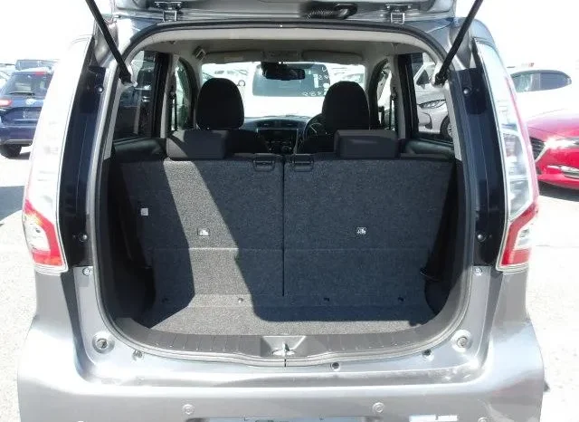 
								Nissan Dayz Highway Star 2019 full									