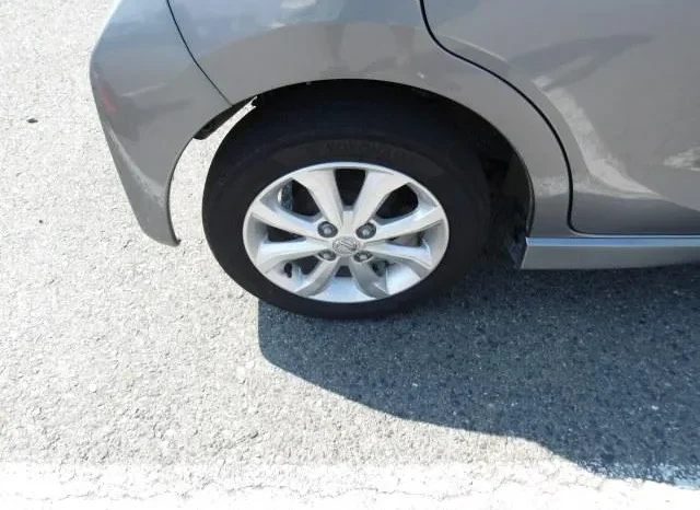 
								Nissan Dayz Highway Star 2019 full									