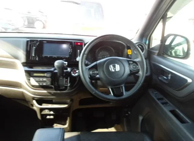 
								Honda N WGN Custom 2018 full									