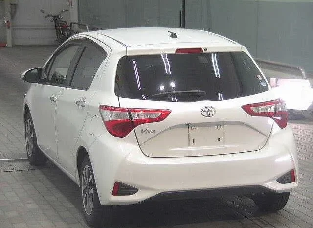 
								Toyota Vitz 2018 1000cc full									