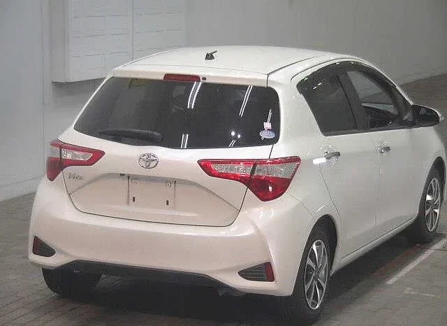 
								Toyota Vitz 2018 1000cc full									