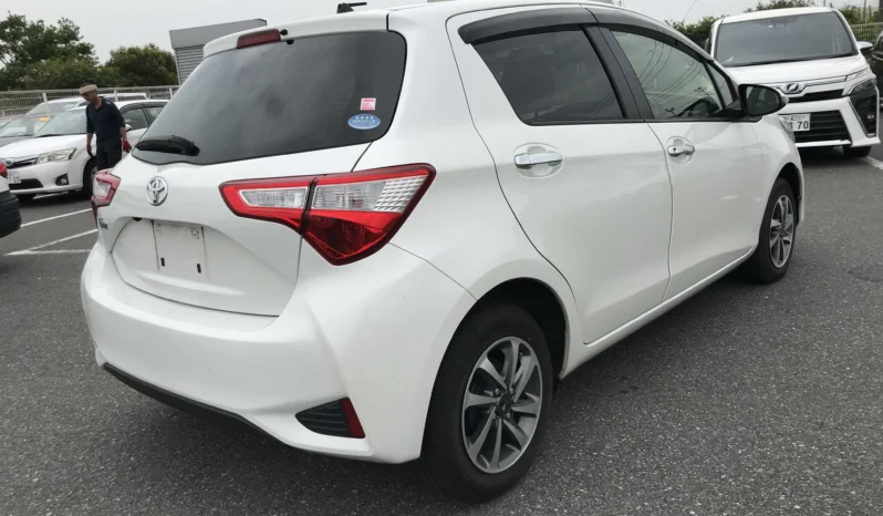 
								Toyota Vitz 2018 1000cc full									