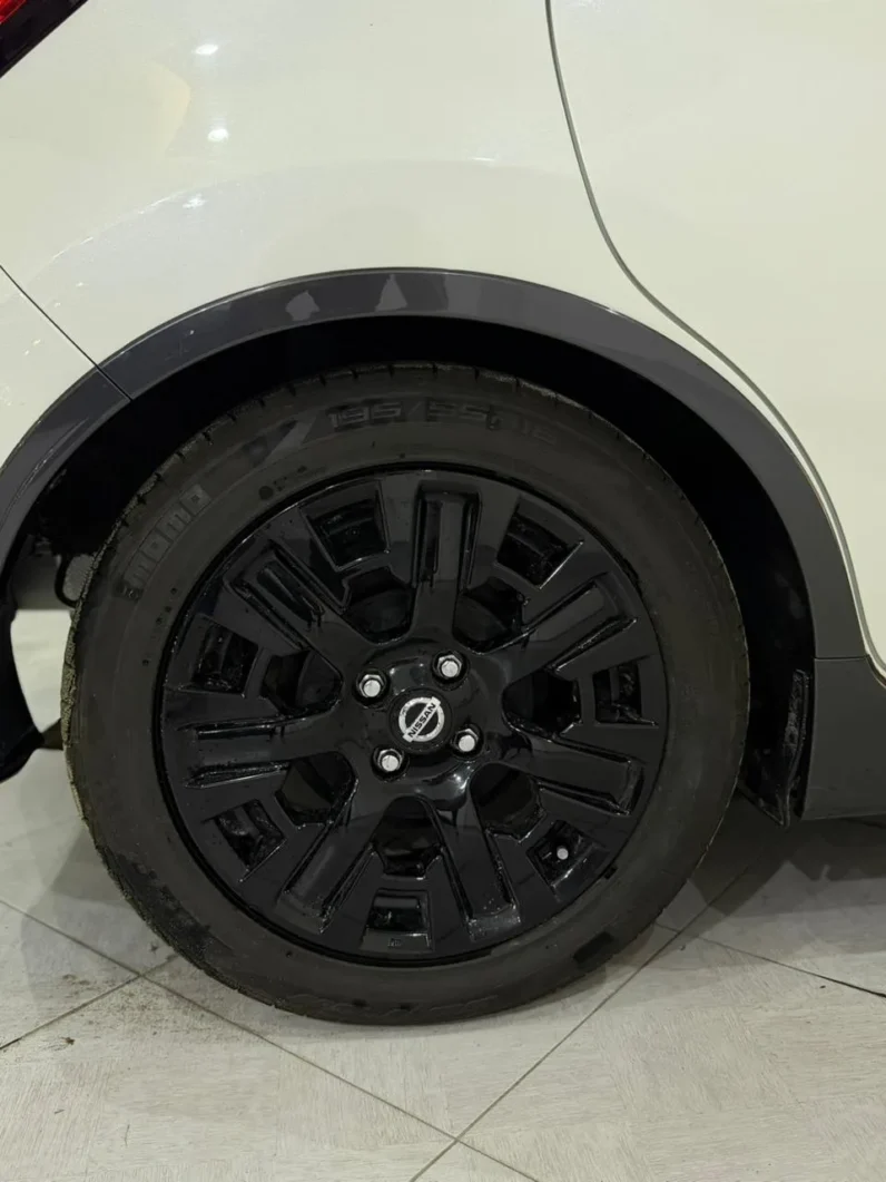 
								Nissan Note E-Power 2018 Cross Gear full									