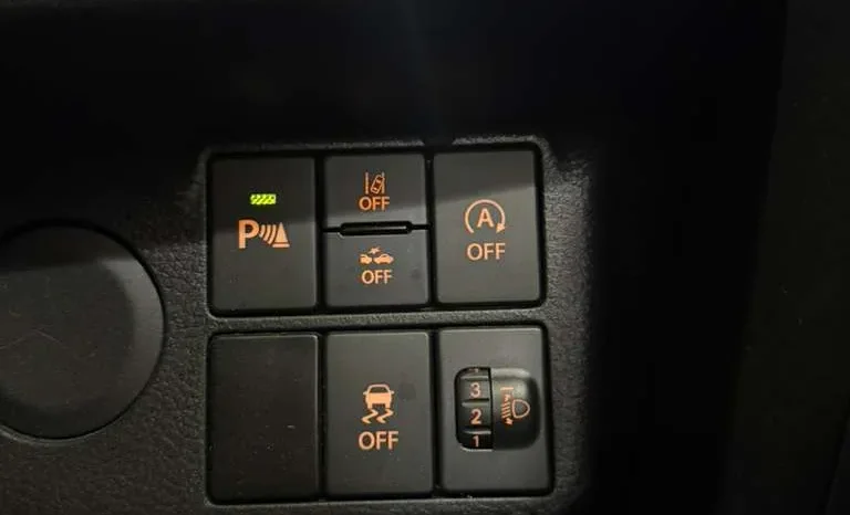 
								Suzuki Alto 2019 Ene-Charge full									