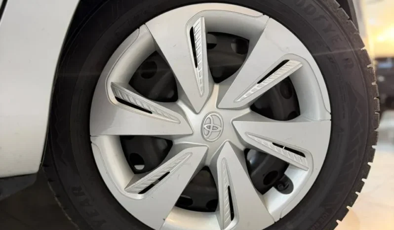 
								Toyota Sienta 2018 Non-Hybrid full									