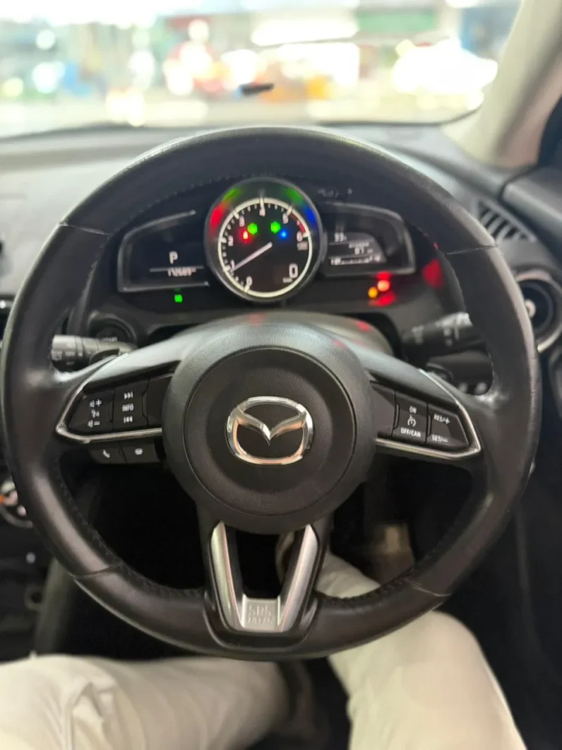 
								Mazda Demio AWD 2018 XD Diesel full									
