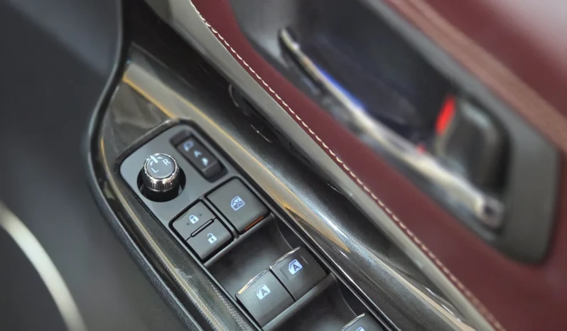 
								Toyota Harrier Hybrid 2018 4WD Premium Grade full									