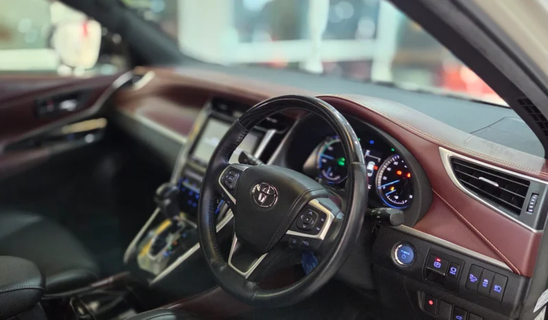 
								Toyota Harrier Hybrid 2018 4WD Premium Grade full									