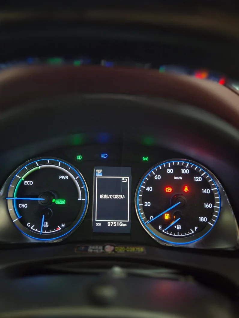 
								Toyota Harrier Hybrid 2018 4WD Premium Grade full									